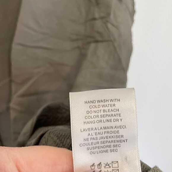 ERI + ALI ANTHROPOLOGIE Olive Green Embroidered Boxy Dolman Sleeve Button Down S - Picture 13 of 16